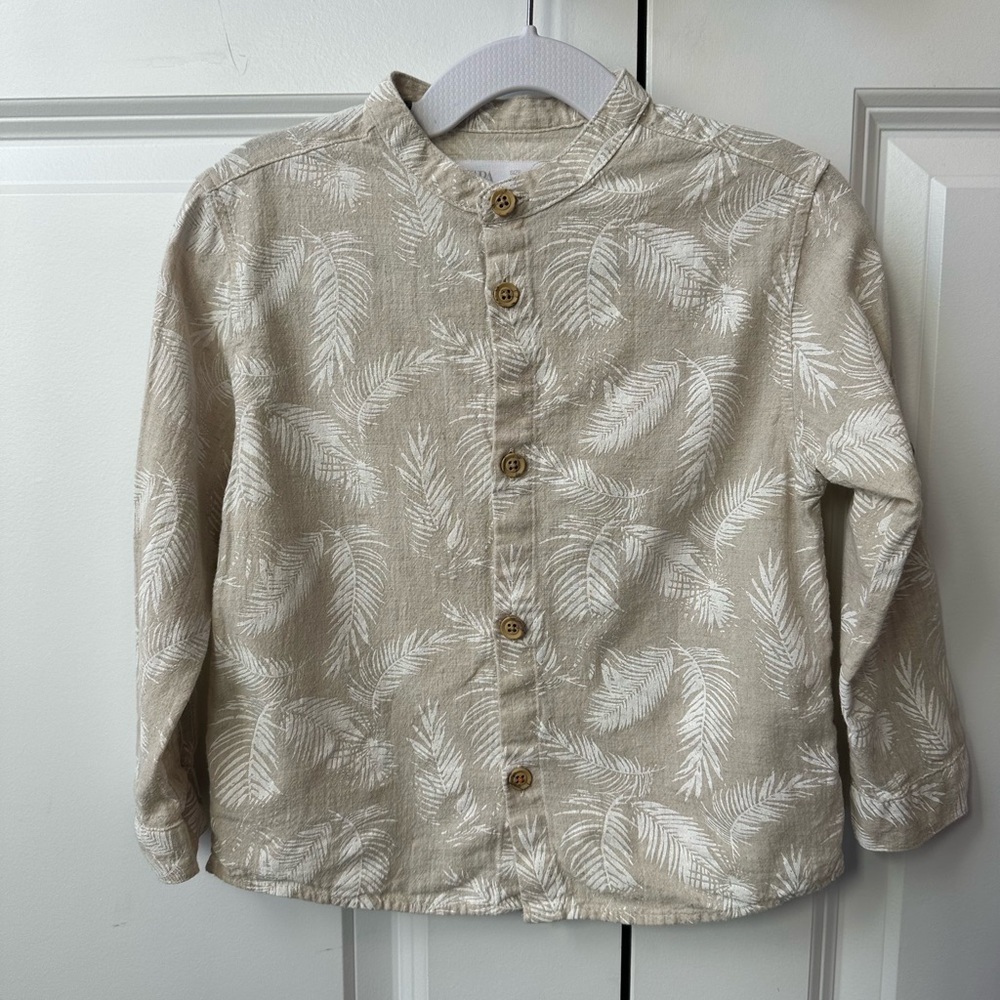 Zara Boys Palm Leaf Roll Cuff Sleeve Button Down Shirt (Size 2-3)